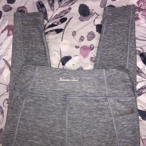 Victoria’s Secret light gray leggings